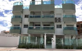 Apartamento no Condominio Solar das Oliveiras Ingleses